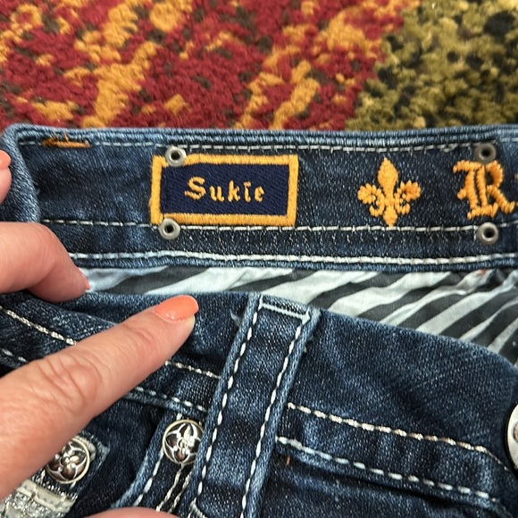 Rock Revival  short. - Picture 5 of 8